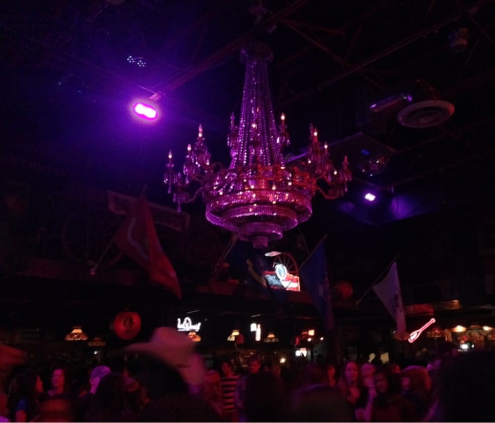 Saddle Up Saloon & Dancehall 26 Photos & 70 Reviews Bars 4440 W