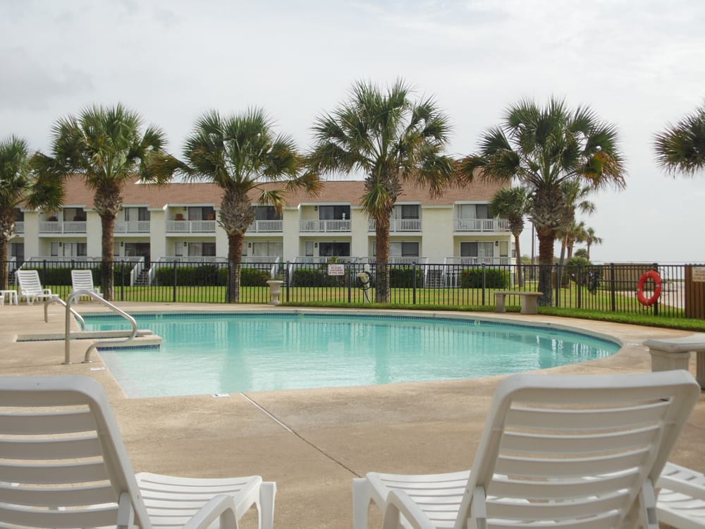 Photos For Kontiki Beach Resort Yelp Photo Of Kontiki Beach Resort Rockport Tx United States