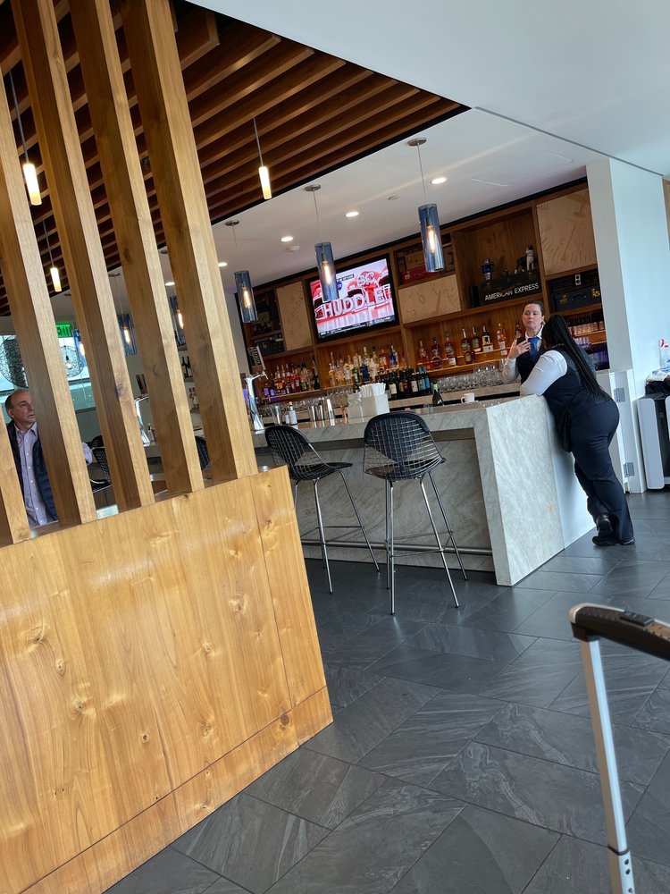 American Express century and lounge