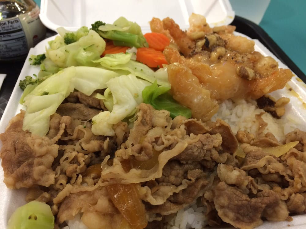 Combo bowl w honey walnut shrimp and original beef (6.49 + .80 for