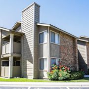 Caesar S Palace Apartments 600 W Hallmark Ave Ofc