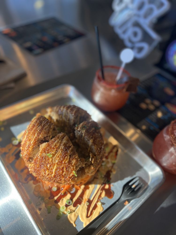 Mr Ivan Flores Street Food & Cantina
