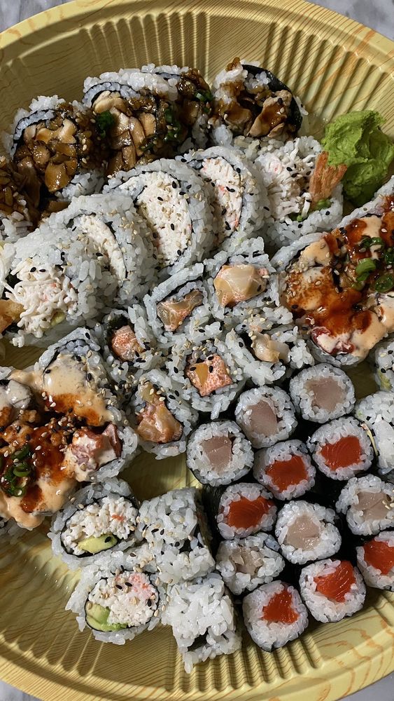 Sushi Flamingo