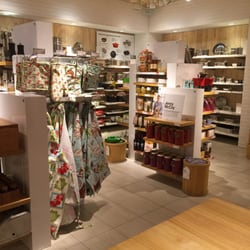 Crate Barrel 24 Photos 17 Reviews Home Decor 2270 Photo Of Crate Barrel Annapolis Md United States
