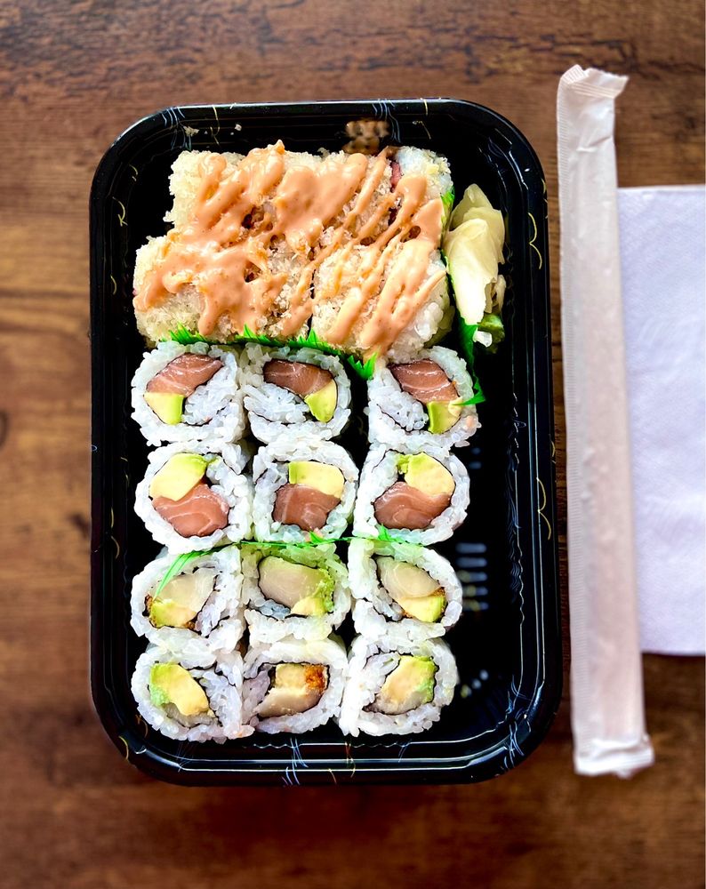 Ikura sushi bar and grill