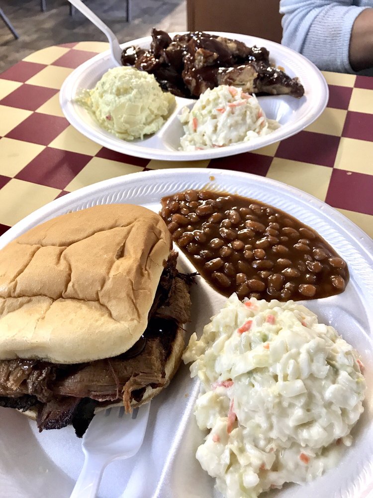 JB’s BBQ (New) 10 Photos & 11 Reviews Barbeque 28059 Hwy 28