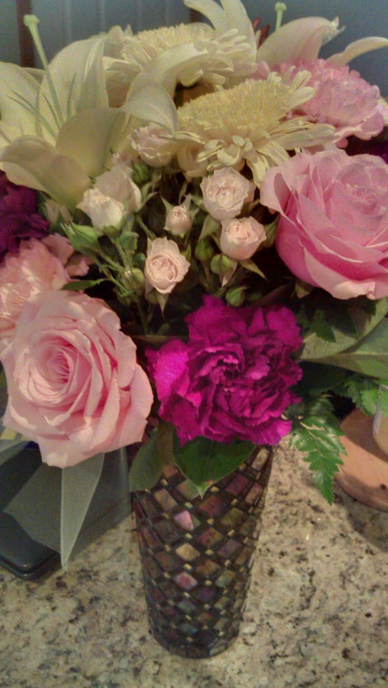 Prestige Flowers 32 Photos Florists 5746 SE 82nd Ave, Lents