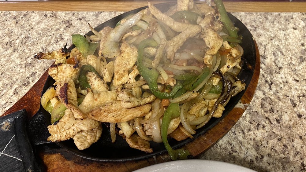 Los Hermanos Mexican Grill