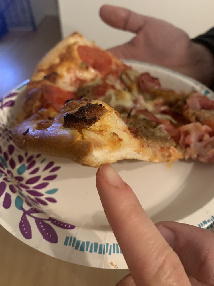 Famous George's Pizzeria