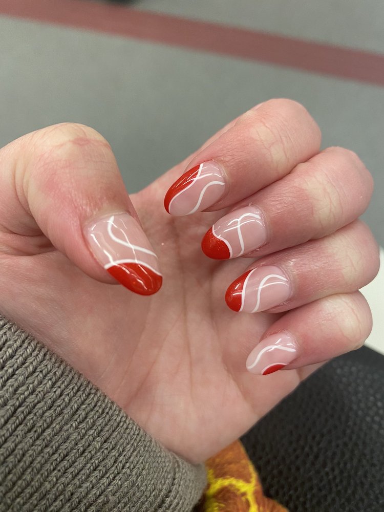 Daisy Nails and Spa