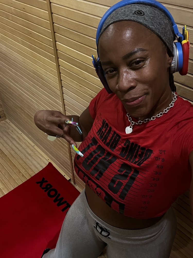 HOTWORX - Naperville