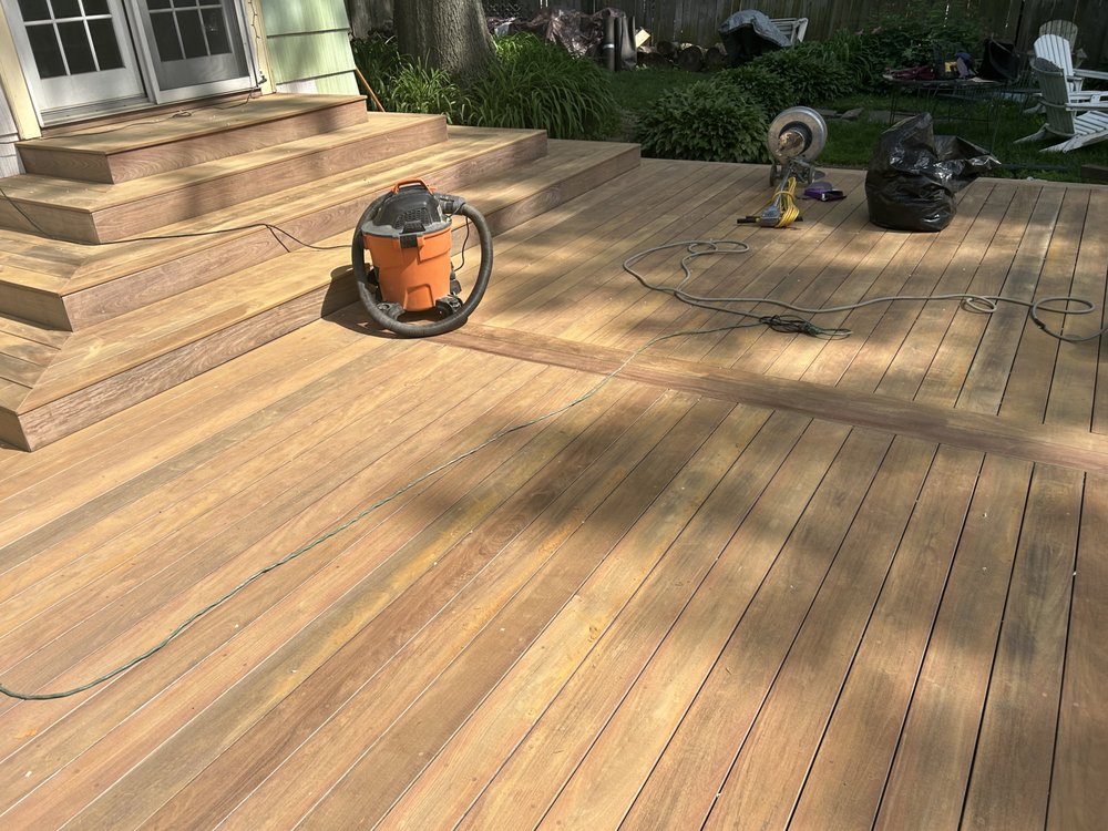 D & K Hardwood Floor Service