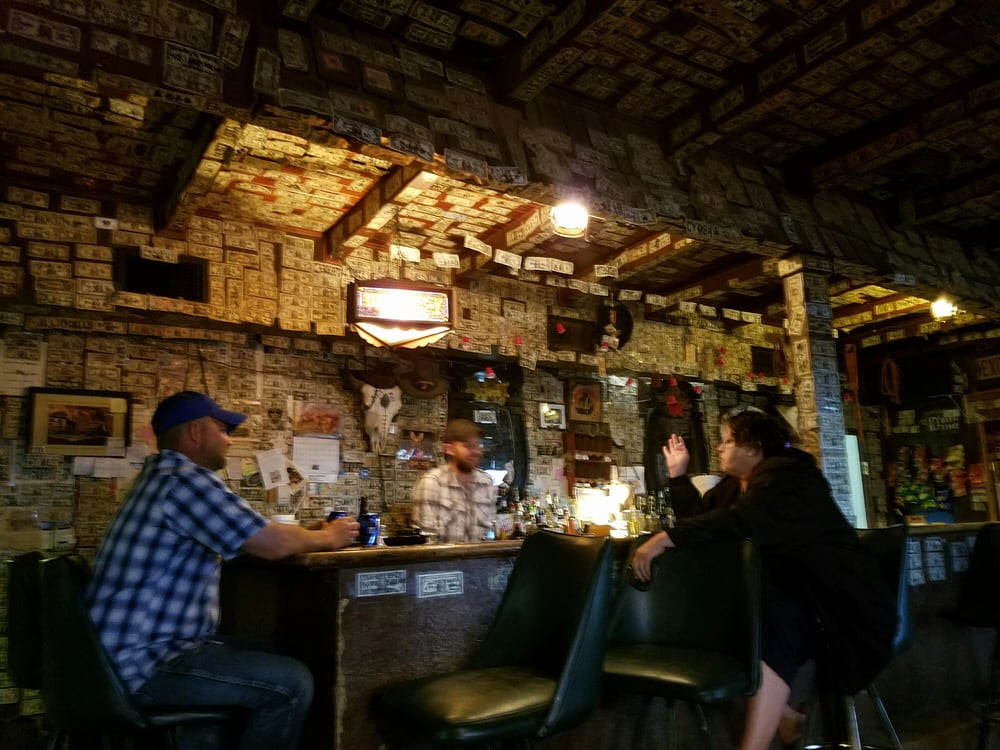 Horseshoe Bar and Grill 12 Reviews Bars 252 S Dakota Hwy 44