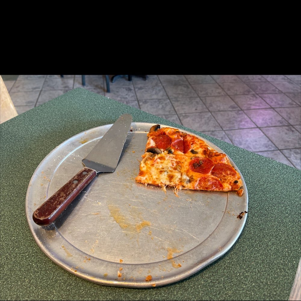 Paul's Chicago Pizza