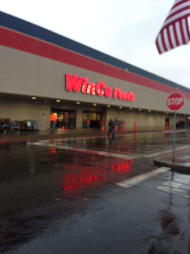 Winco Foods 30 Reviews Grocery 4275 Barger Dr, Eugene, OR Phone Number Yelp