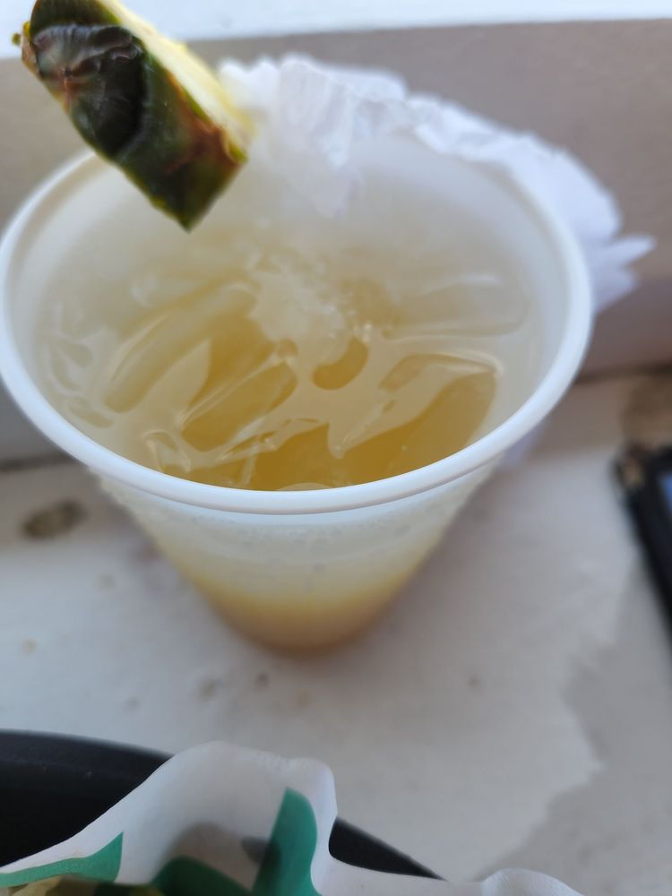 Tipsy Turtle Seaside Bar & Grill