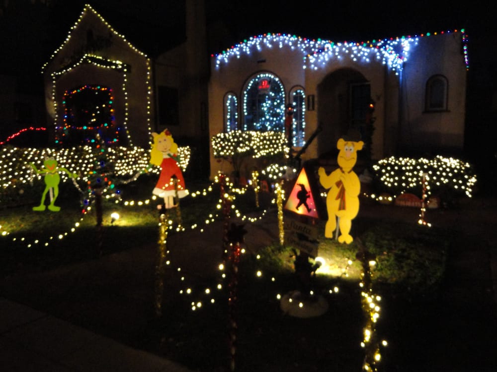 candy cane lane at the holidays thompson street candy cane lane at the holidays thompson street