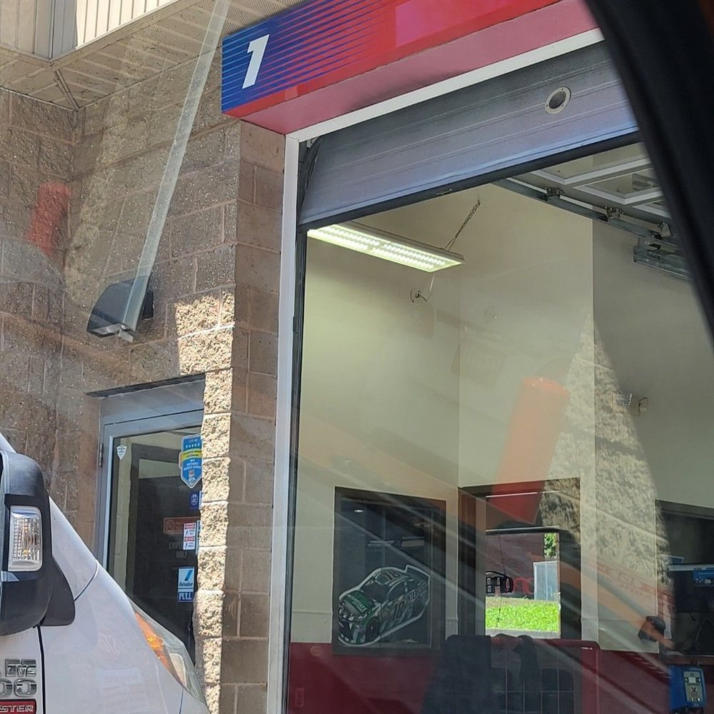 Valvoline Instant Oil Change