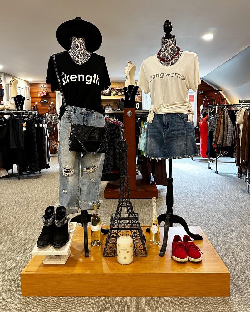 Deja Vu Consignment Boutique