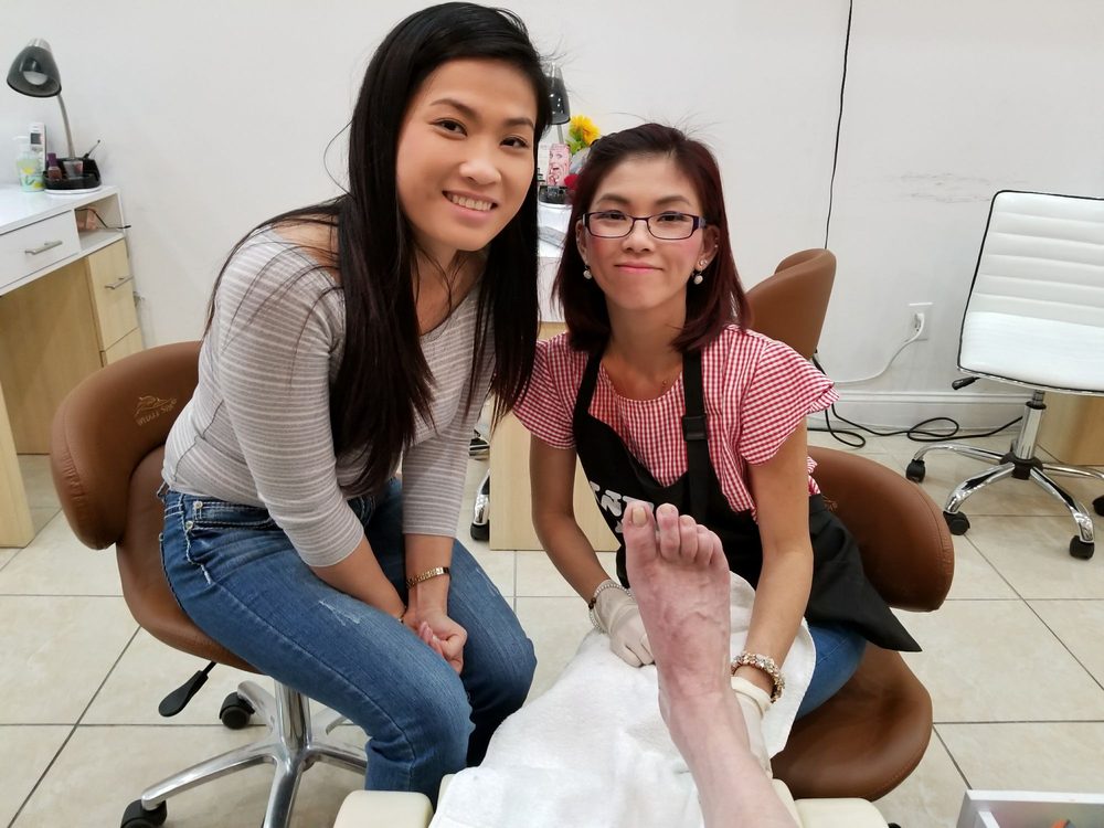 Mavana Nails and Waxing