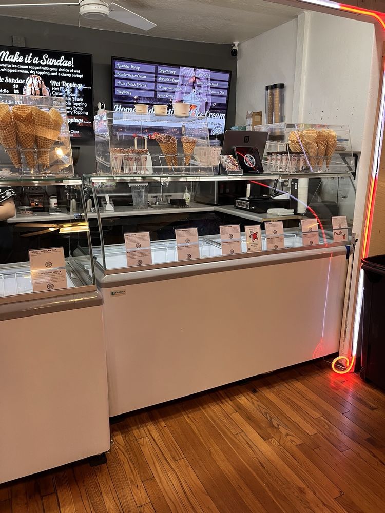 The Ice Cream Emporium, Silver City Roadtrippers