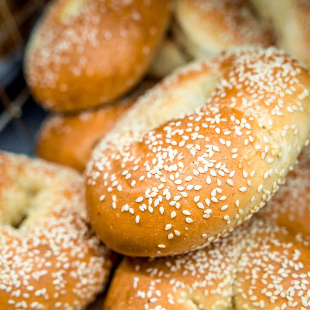 Benny's Bagels