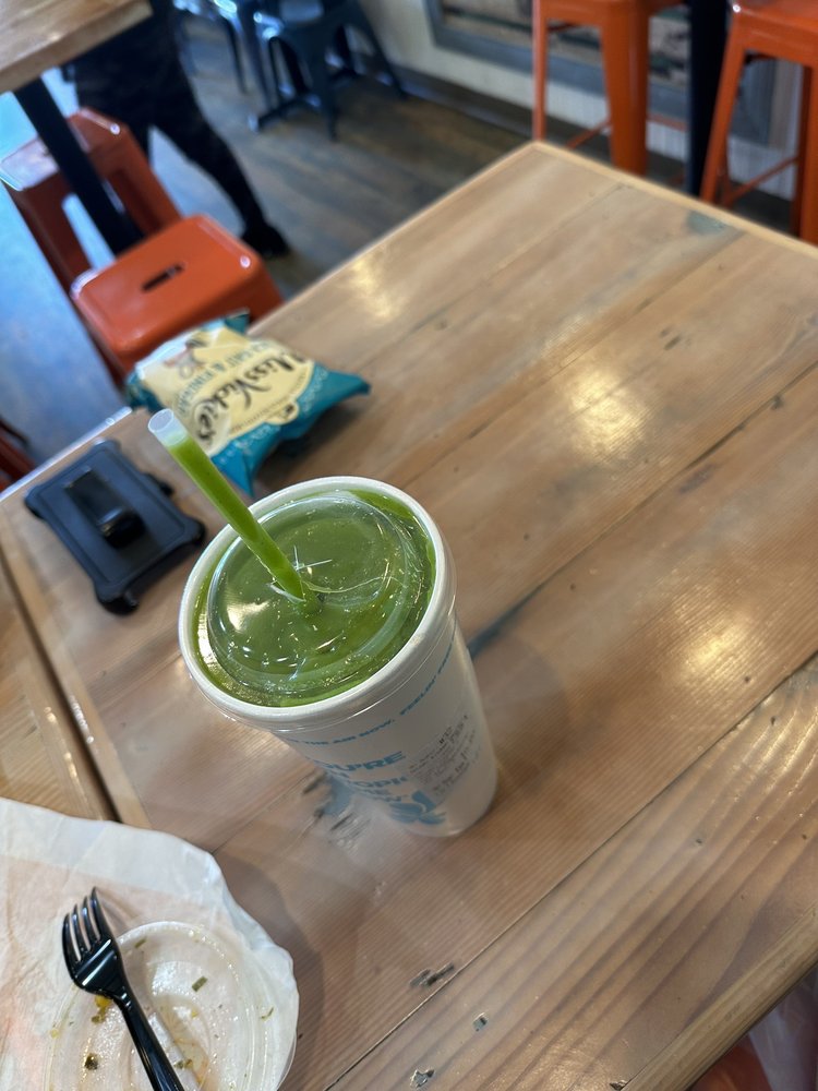 Tropical Smoothie Cafe