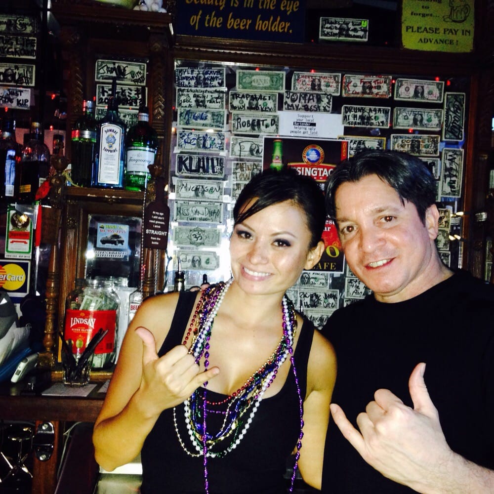 Hanks Cafe Honolulu 26 Photos & 60 Reviews Dive Bars 1038 Nuuanu