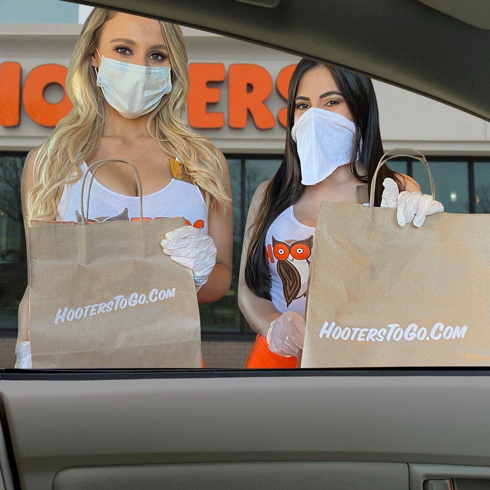 Hooters Hooters