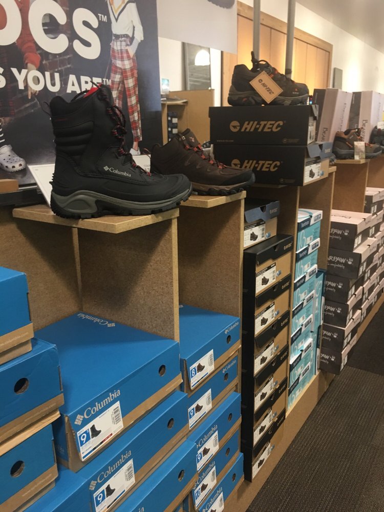 DSW Designer Shoe Warehouse