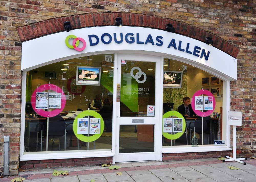 Douglas Allen Real Estate Agents 52 High Street, Snaresbrook