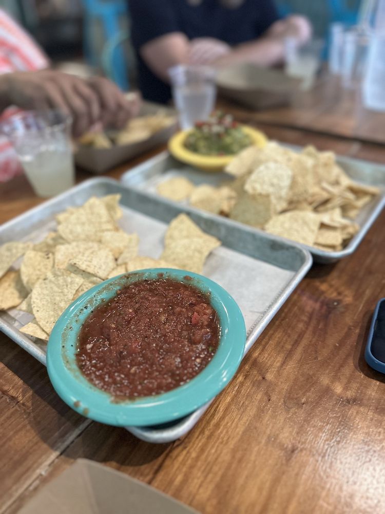 Social spots from Guac y Margys