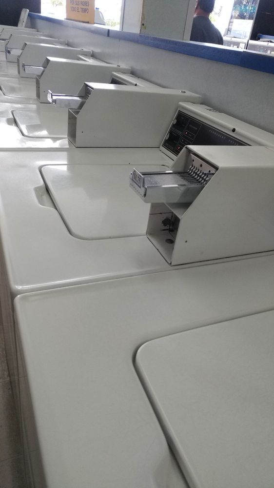 Sudz Laundry Center