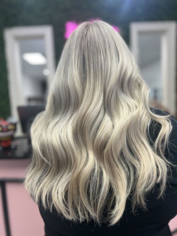Luscious Lockz Salon