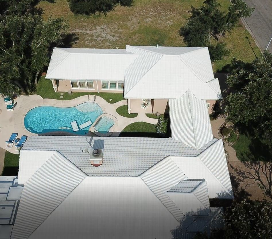 Strata Roofing and Construction