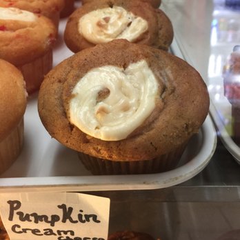 City Donuts 53 Photos 70 Reviews 2727 Newport Blvd Photo Of City Donuts Newport Beach Ca United States Pumpkin Cream Cheese