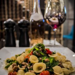 Best Fine Dining Restaurants In Mooresville Nc Last Updated 1 The Reserve Room At Ed S