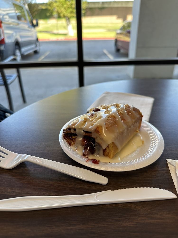 Cinnamon's Bakery