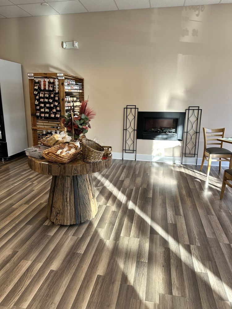 Central Wedge Cheese Shop