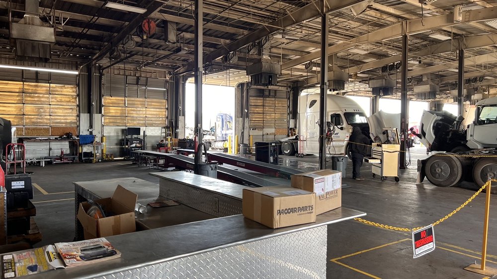 In & out Truck Repair