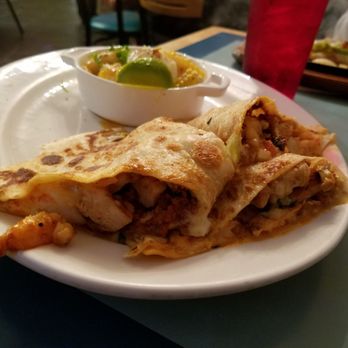 Poco Loco Mexican Restaurant 168 Photos 220 Reviews Photo Of Poco Loco Mexican Restaurant Thornburg Va United States Quesadilla Stuffed