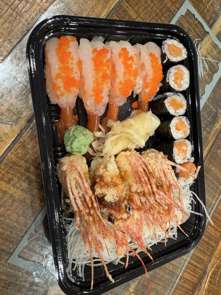Yanagi Sushi & Grill