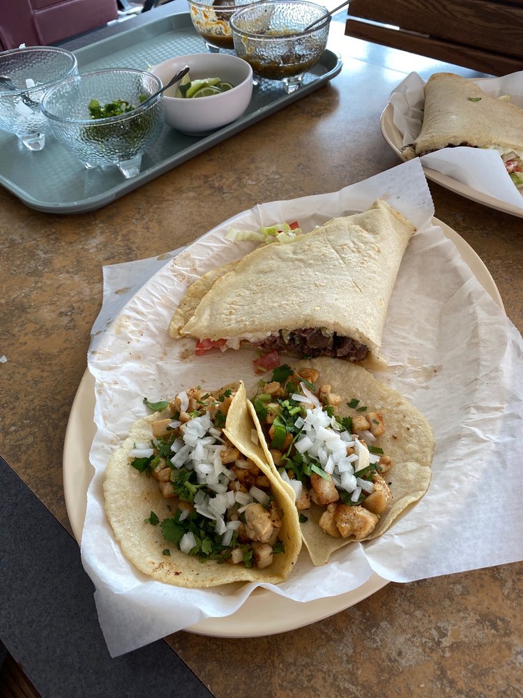 Taqueria Las Chulas