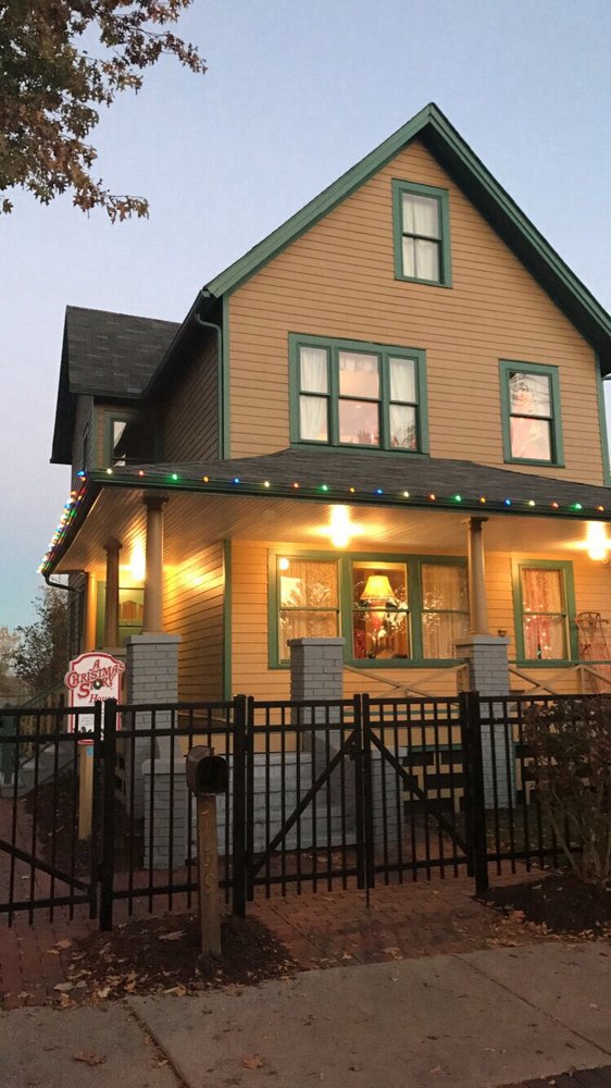 Rowley Inn 61 Photos & 50 Reviews Bars 1104 Rowley Ave, Tremont