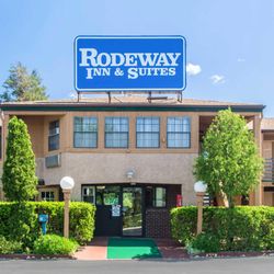 Rodeway Inn 21 Photos Hotels 81 Leetes Island Rd Branford Ct Photo Of Rodeway Inn Branford Ct United States