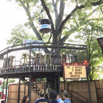 Truck Yard - 1177 Photos & 784 Reviews - Food Stands - 5624 Sears St