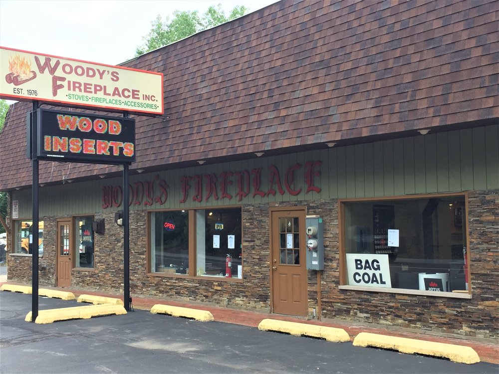 Woody's Fireplace