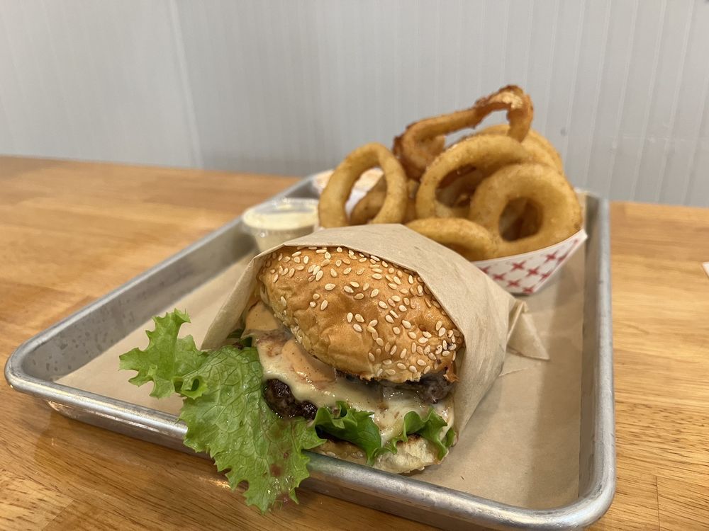 Acme Burger - Santa Rosa