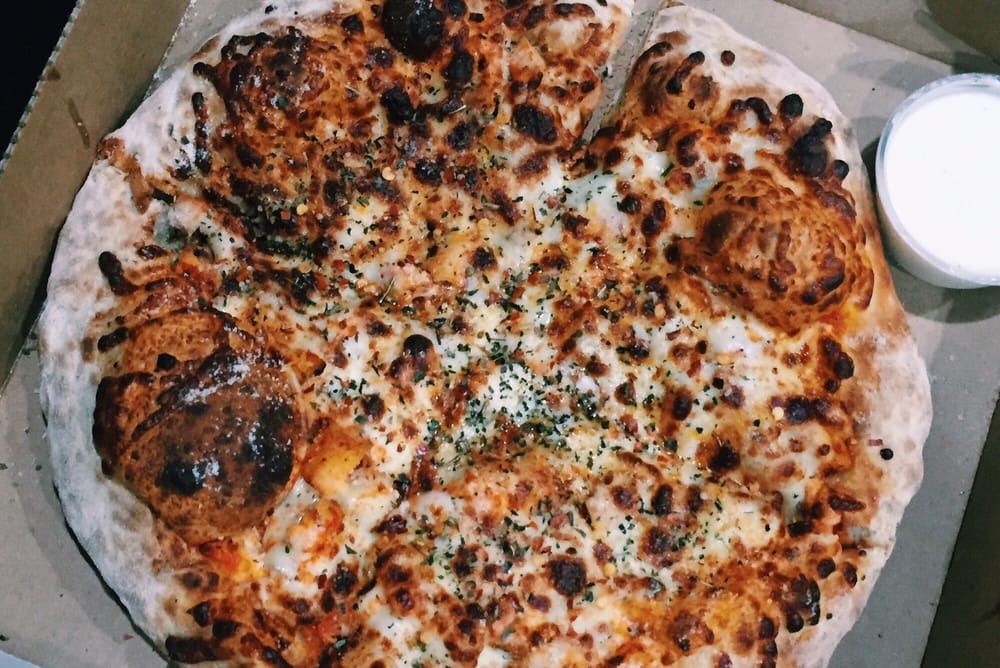 Antoon's Pizza