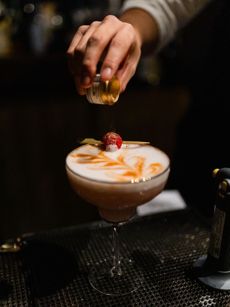 Magnum Speakeasy